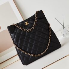 Chanel Hobo Bags